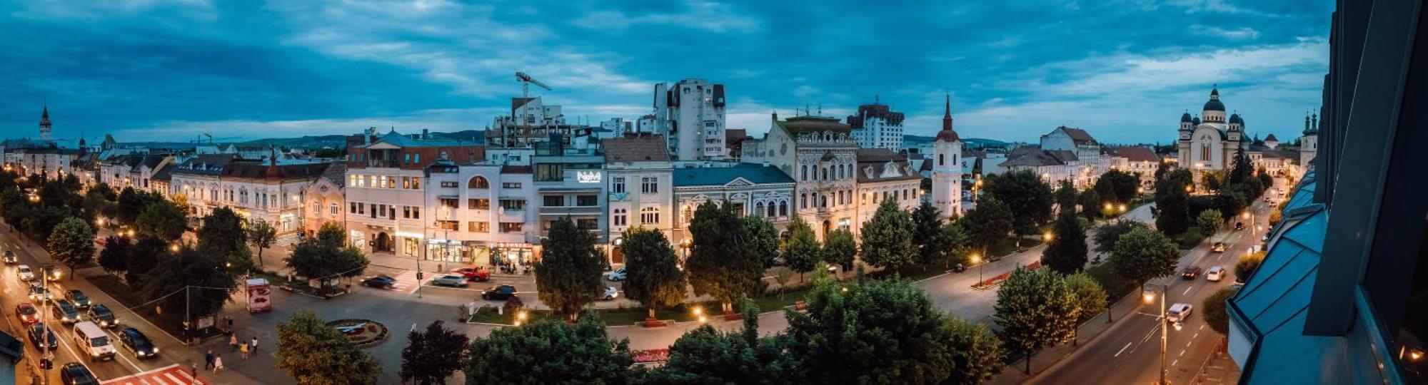 Plaza V Hotel Targu Mures Ngoại thất bức ảnh